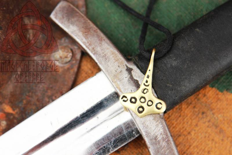 Wikinger-Mjölnir-Anhänger Aus Geschmiedetem Messing von MagicalForgeOfFire