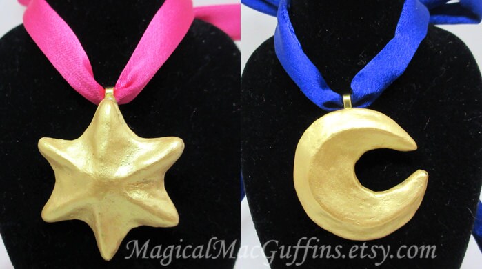 Kunihiko Ikuhara Yurikuma Arashi Star & Halbmond Versprechen Kuss Rosa Blau Satinband Halsketten von MagicalMacGuffins