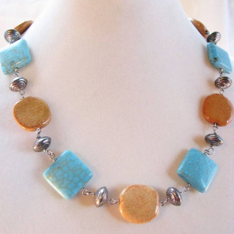 Magnesit Türkis Kazuri Keramik Zinn Draht-Gewickelt Halskette Und Ohrring-Set von MagicalMadrone