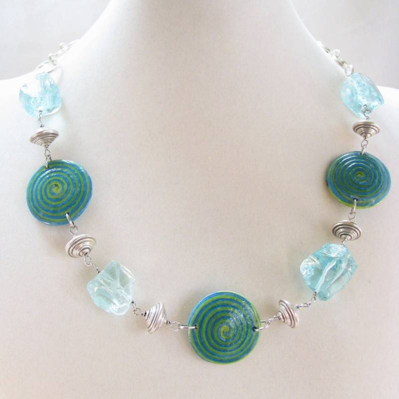 Recycled Uganda Papier Swirl Thai Sterling Silber Glas Draht-Gewickelt Halskette Und Ohrring Set von MagicalMadrone