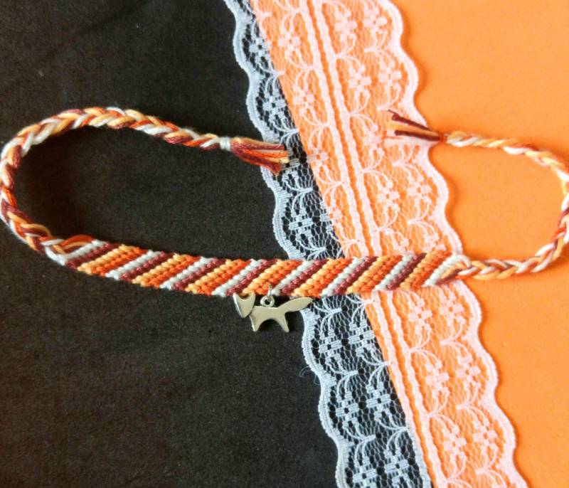 Fuchs-Freundschaftsarmband, Süßes Armband, Fuchsschmuck, Herbst, Boho, Pagan, Natur, Tier Fuchs-Freundschaftsarmband, Süßes Armband, Fuchsschmuck, Herbst, Boho, Pagan, Natur, Tier von MagicalQueer