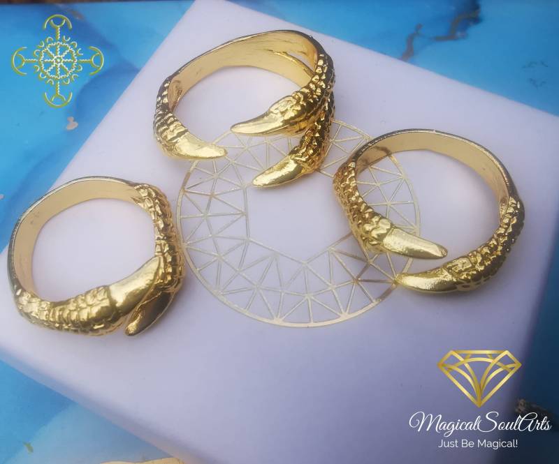 Größenverstellbar | Ring Drachen-Klaue Vergoldet 5D Glücksbringer von MagicalSoulArts