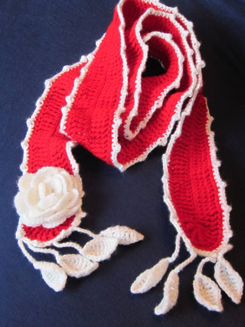 Gehäkelter Schal /Wrap Schal/Nacken Wärmer/Wickeln Shrug. Tolles Geschenk Für Jemand Besonderen. Valentinstag Geschenk von MagicalStrings