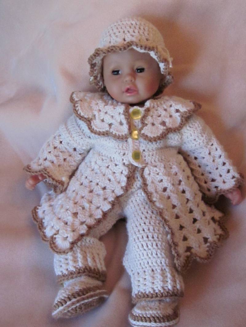 Handgemachte Baby-Dusche, Taufe Newborn Baby Cardigan Mit Antiken Bottons, Hosen, Booties, Mütze Set. Perfektes Duschgeschenk/Take Home Outfit von MagicalStrings