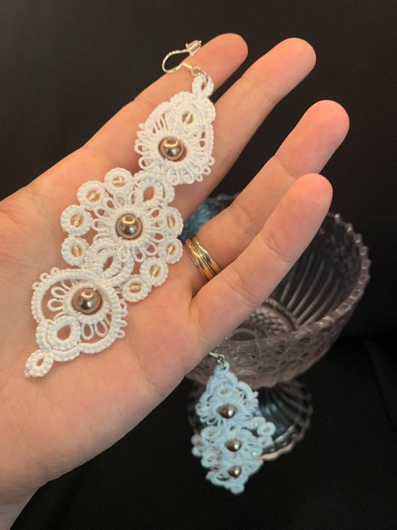 Orecchini Perle /Orecchini Sposa/Chiacchierino Bianco/Orecchini Lunghi /Fatto A Mano/Occhini Orecchini Perle /Orecchini Sposa/Chiacchierino Bianco/Orecchini Lunghi /Fatto A Mano/Occhini von MagicamenteMolly