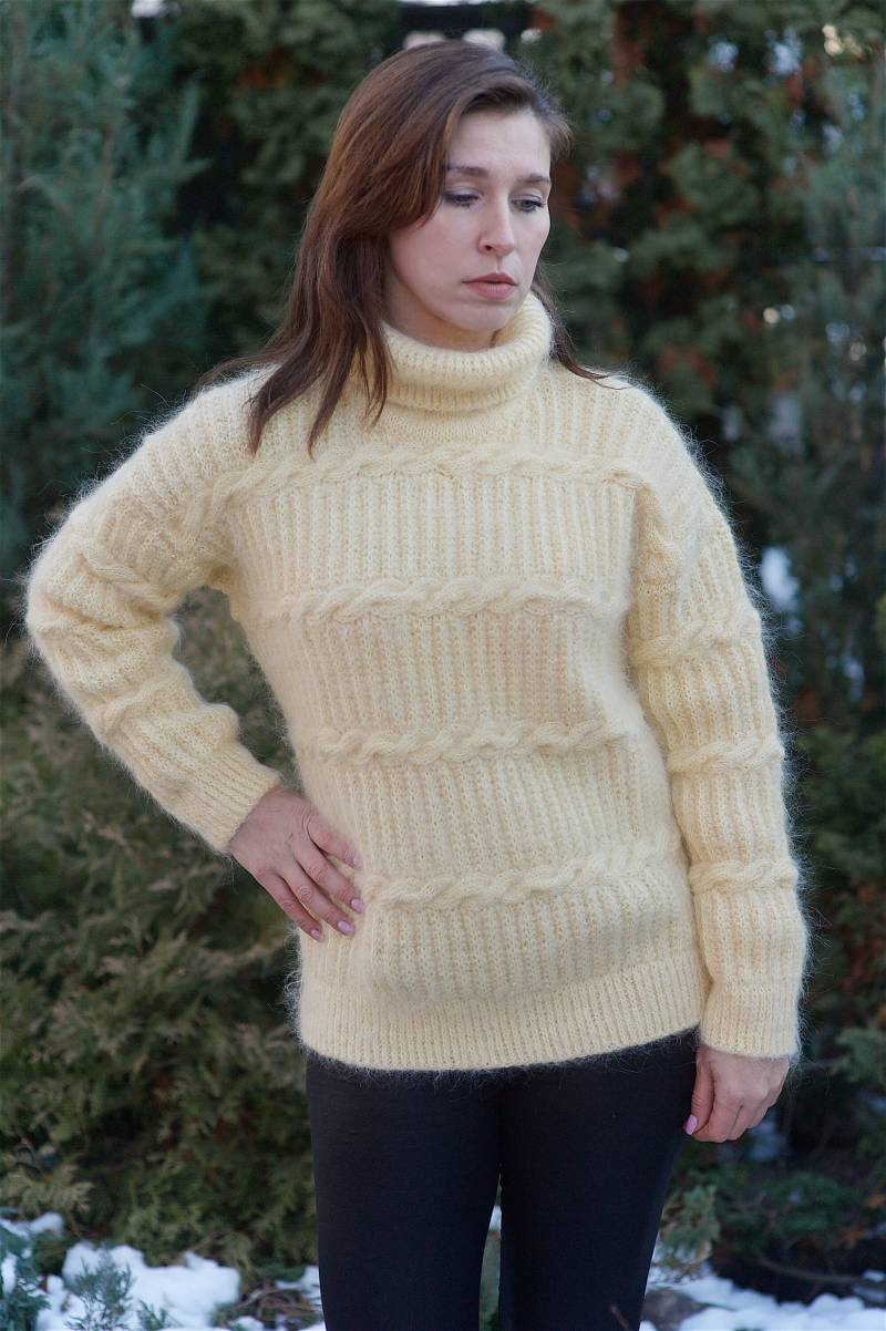 Mohair Pullover Wollpullover Rollkragenpullover Strickpullover Damenpullover von MagicclewByLesia