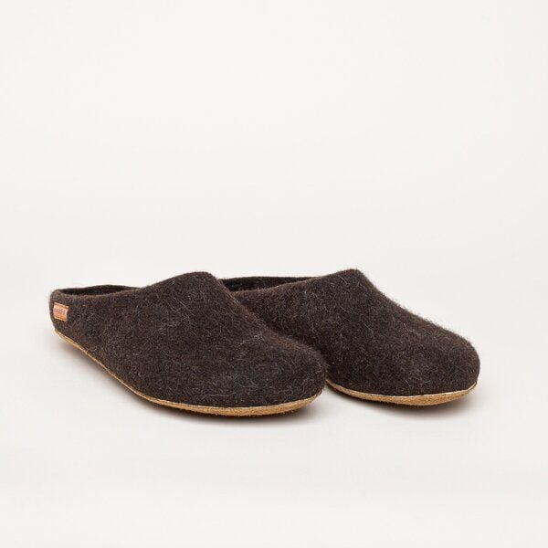 Magicfelt Filz-Hausschuh 713 aus 100% seltenen Wollen | Pantoffel für Damen & Herren mit hochwertiger Rinds-Sohle - Made in Tirol von Magicfelt