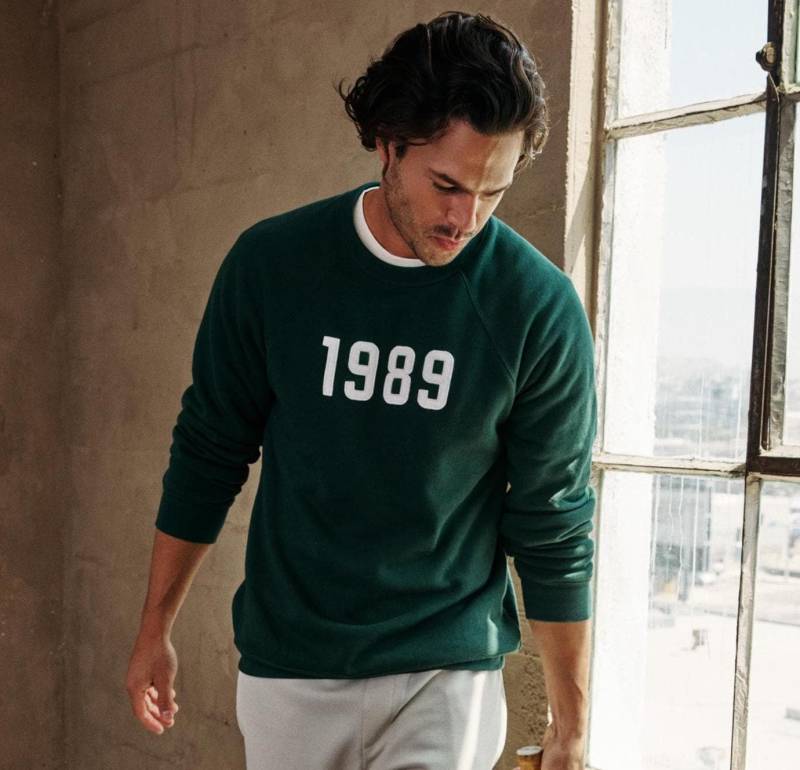 Genähtes Varsity-Sweatshirt Benutzerdefiniertes Sweatshirt Rundhalsausschnitt Text-Sweatshirt Personalisiertes Brief-Sweatshirt Benutzerdefinierte von MagillHandmade