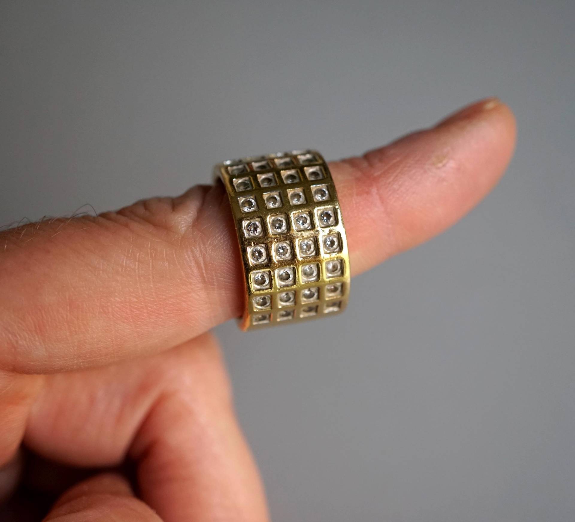 Wuchtiger Großer Pierre Lang Ring Vergoldet Vintage Modernes Design, Hochwertiger Modeschmuck I Einzelstück von MagischeWeltAvalon