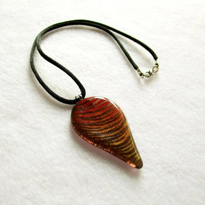 Bronze Murano Glas Anhänger Halskette Mit Streifen Von Gelb Bis Rot Schattiert, Geschmolzenes Anhänger, Einzigartigejuwel, Kein Nickel von MagmaVetriArtistici