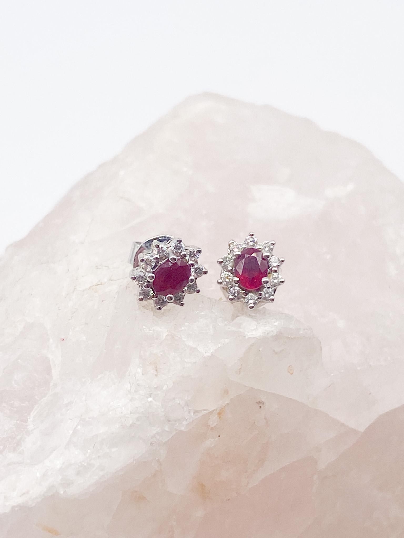 14K 585 Weißgold Vintage Ohrringe Mit Rubin Und Topas Steinen von MagnetBerlin
