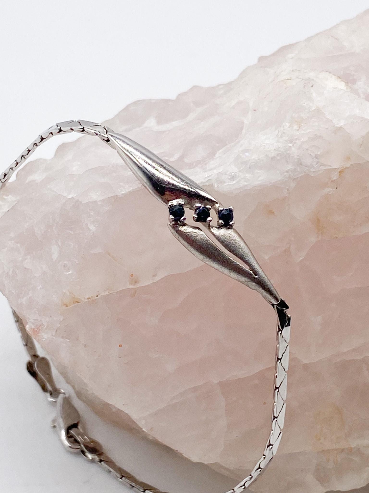 50Er Jahre Armband Mit Saphir Steinen, Schmuck Deutschland, 925 Silber von MagnetBerlin