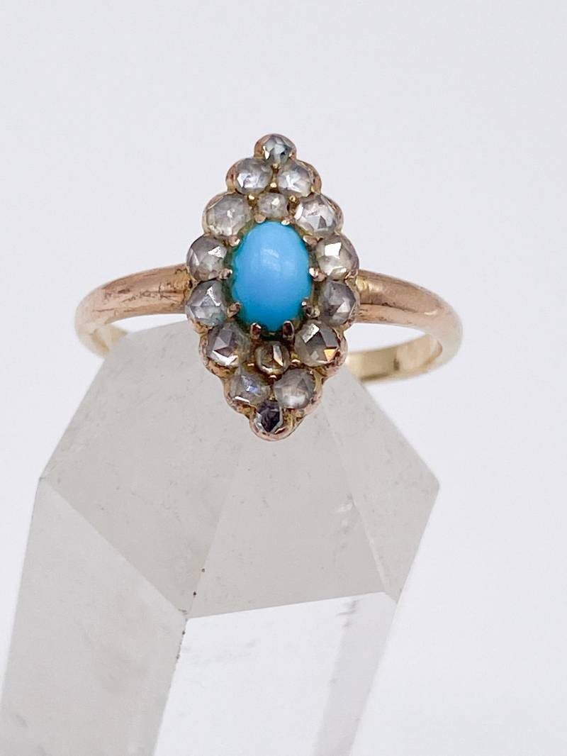 60Er Jahre 8K 333 Goldring Mit Türkis Und Kleinen Diamanten - Größe 56 17, 8 Mm von MagnetBerlin