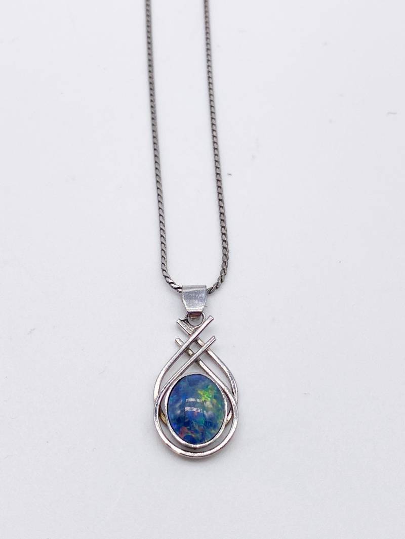 60Er Jahre Vintage Kette Altes 835 Silber Und Opal Triplet Anhänger von MagnetBerlin