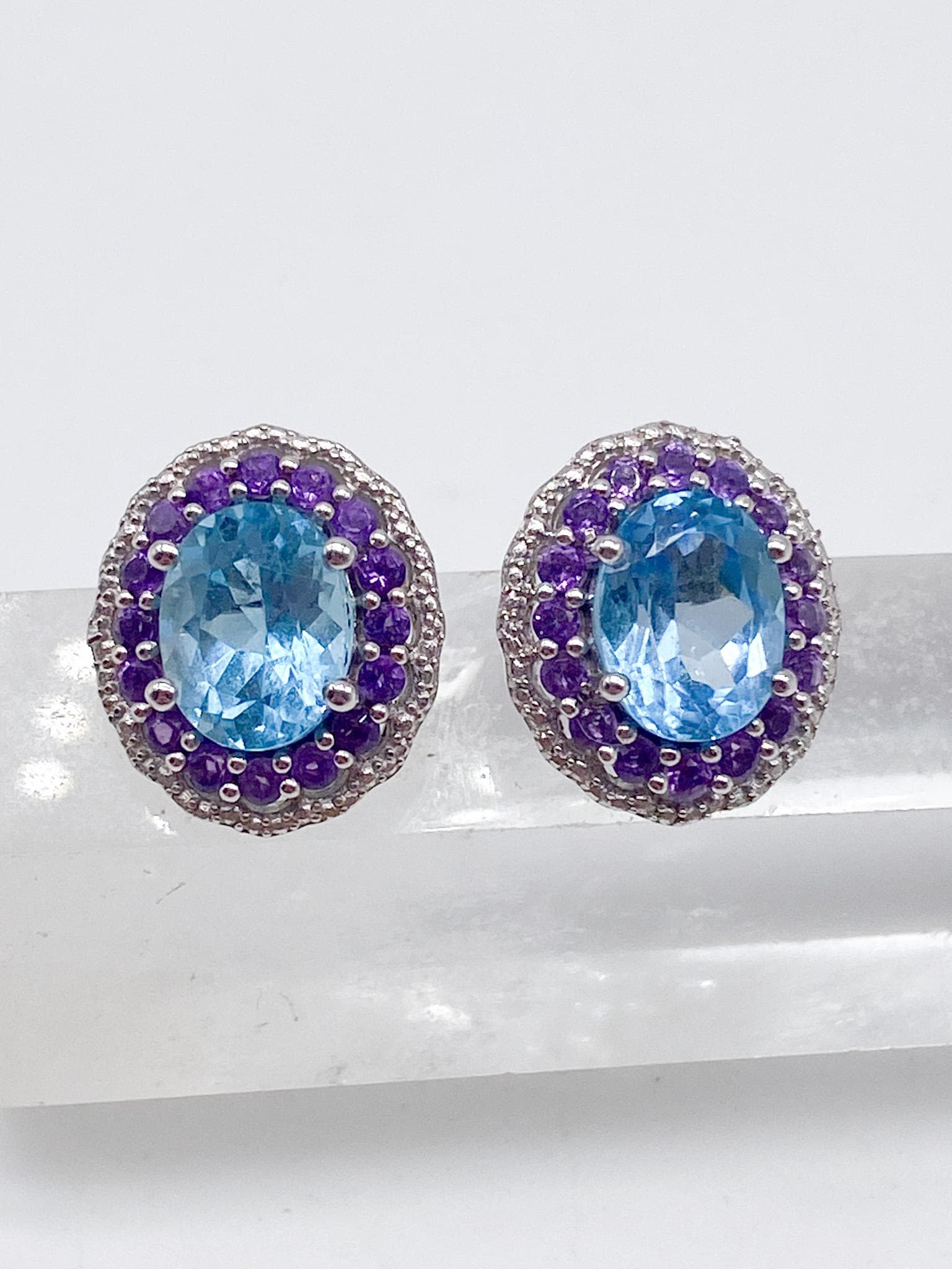 70Er Jahre Vintage Ohrringe Ohrstecker Mit Topas Und Amethyst Steinen Aus 925 Silber von MagnetBerlin