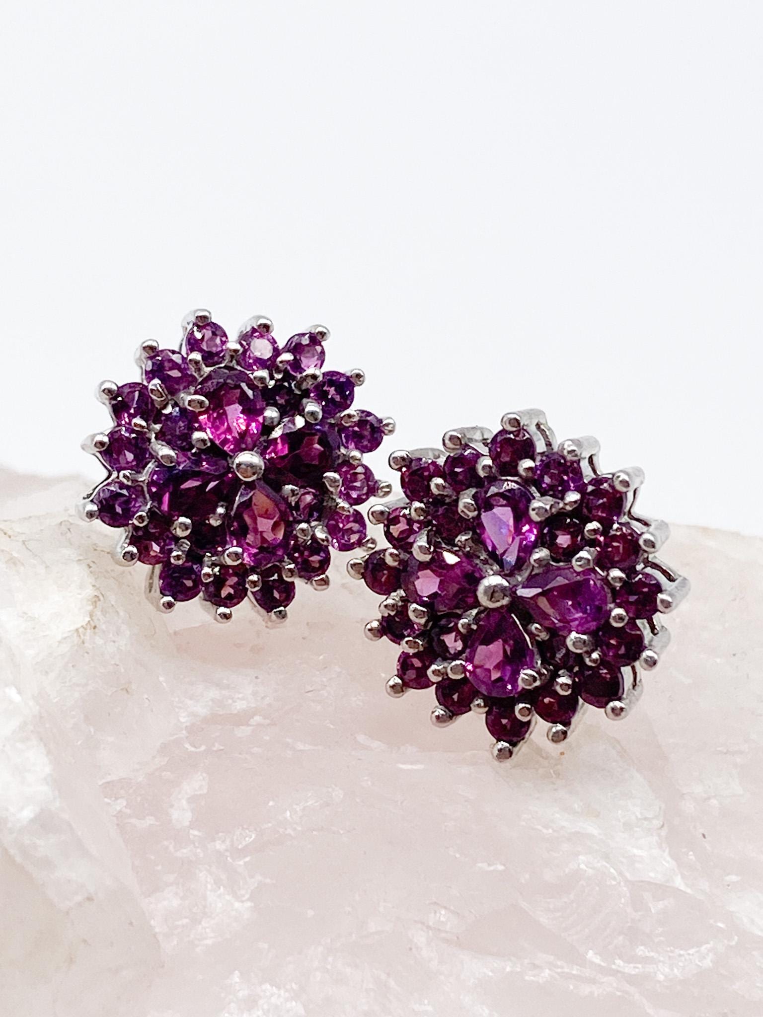 70Er Jahre Vintage Ohrringe Ohrstecker Mit Turmalin Steinen Aus 925 Silber von MagnetBerlin