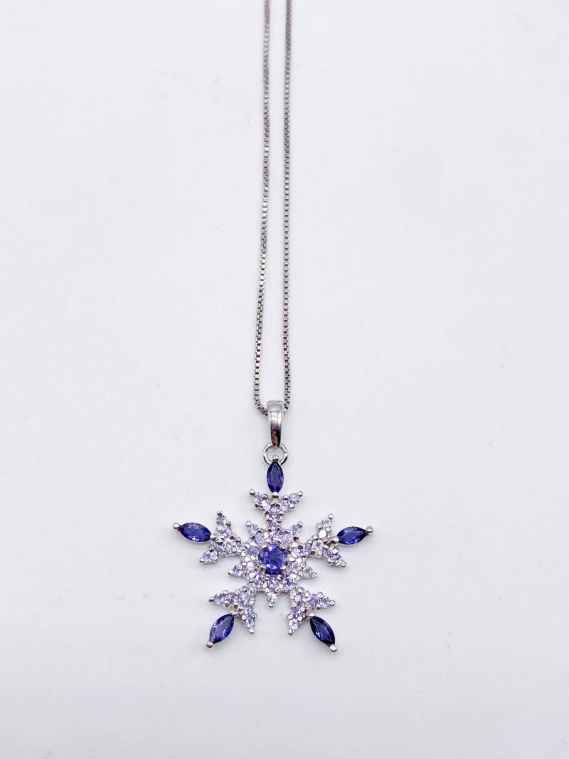 90Er Jahre Tansanit Anhänger Schneeflocke Aus 925 Silber Mit Einer Kette von MagnetBerlin