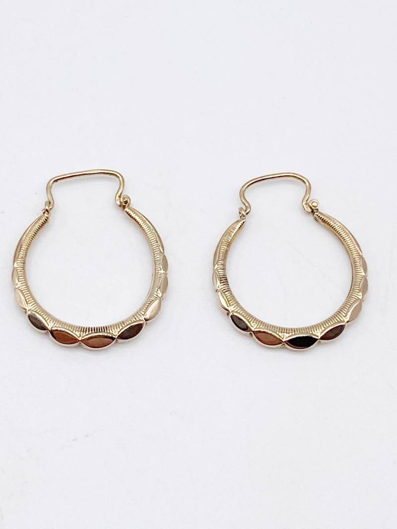 Kleine 333 Gold 8K Vintage Ohrringe Kreolen Creolen Echtes von MagnetBerlin