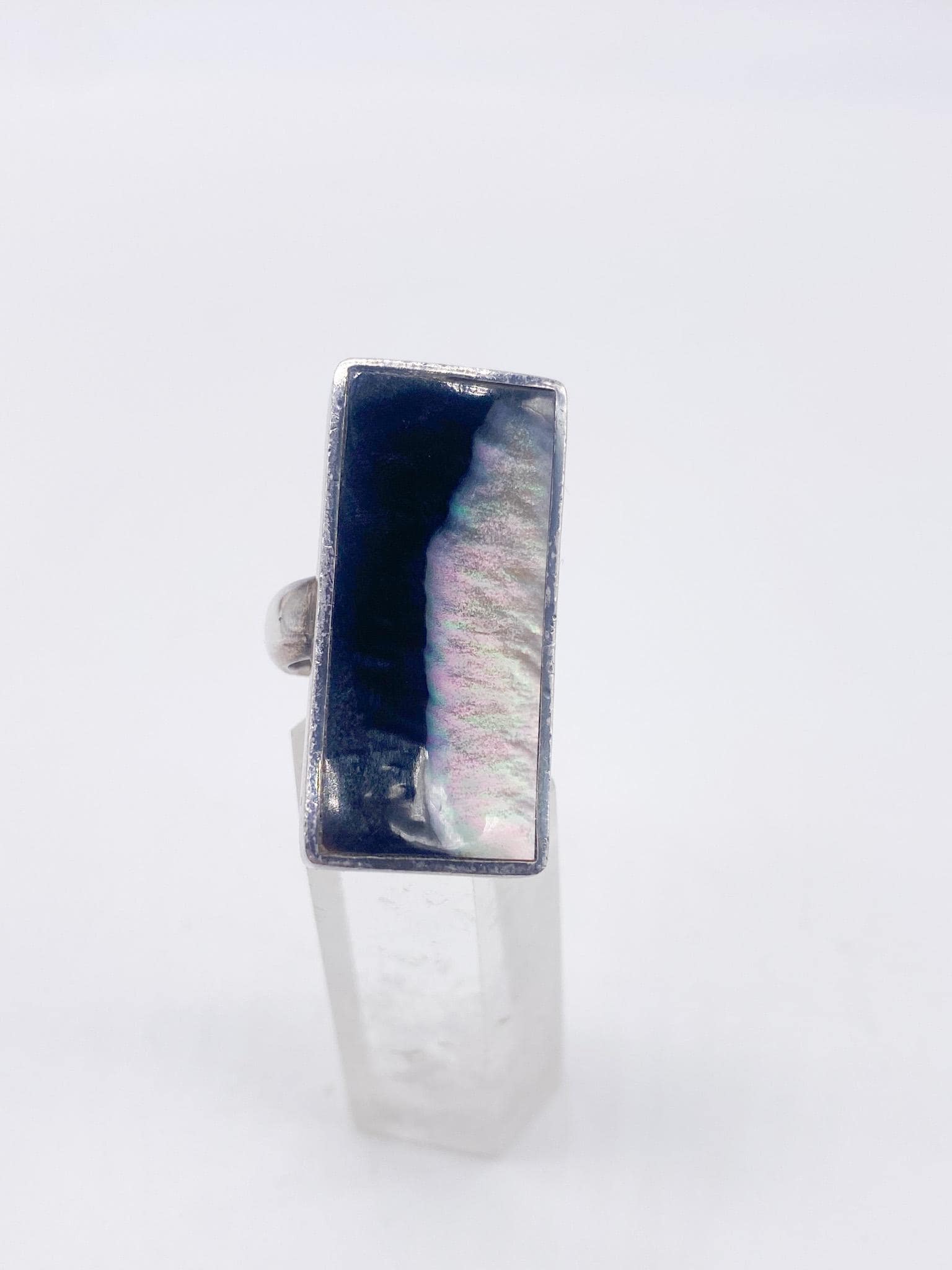 Massiver Vintage Silberring Mit Weißem Perlmutt Aus 925 Silber Größe 54 - 17, 2 Mm von MagnetBerlin