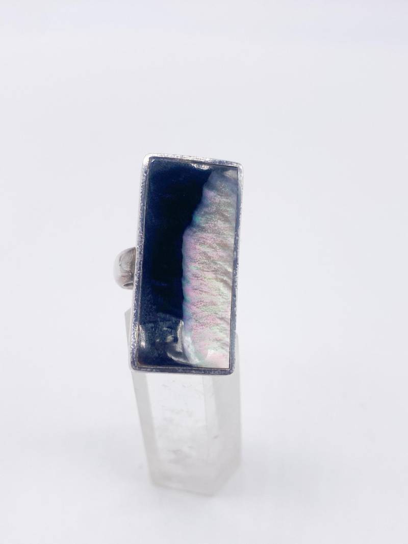 Massiver Vintage Silberring Mit Weißem Perlmutt Aus 925 Silber Größe 54 - 17, 2 Mm von MagnetBerlin