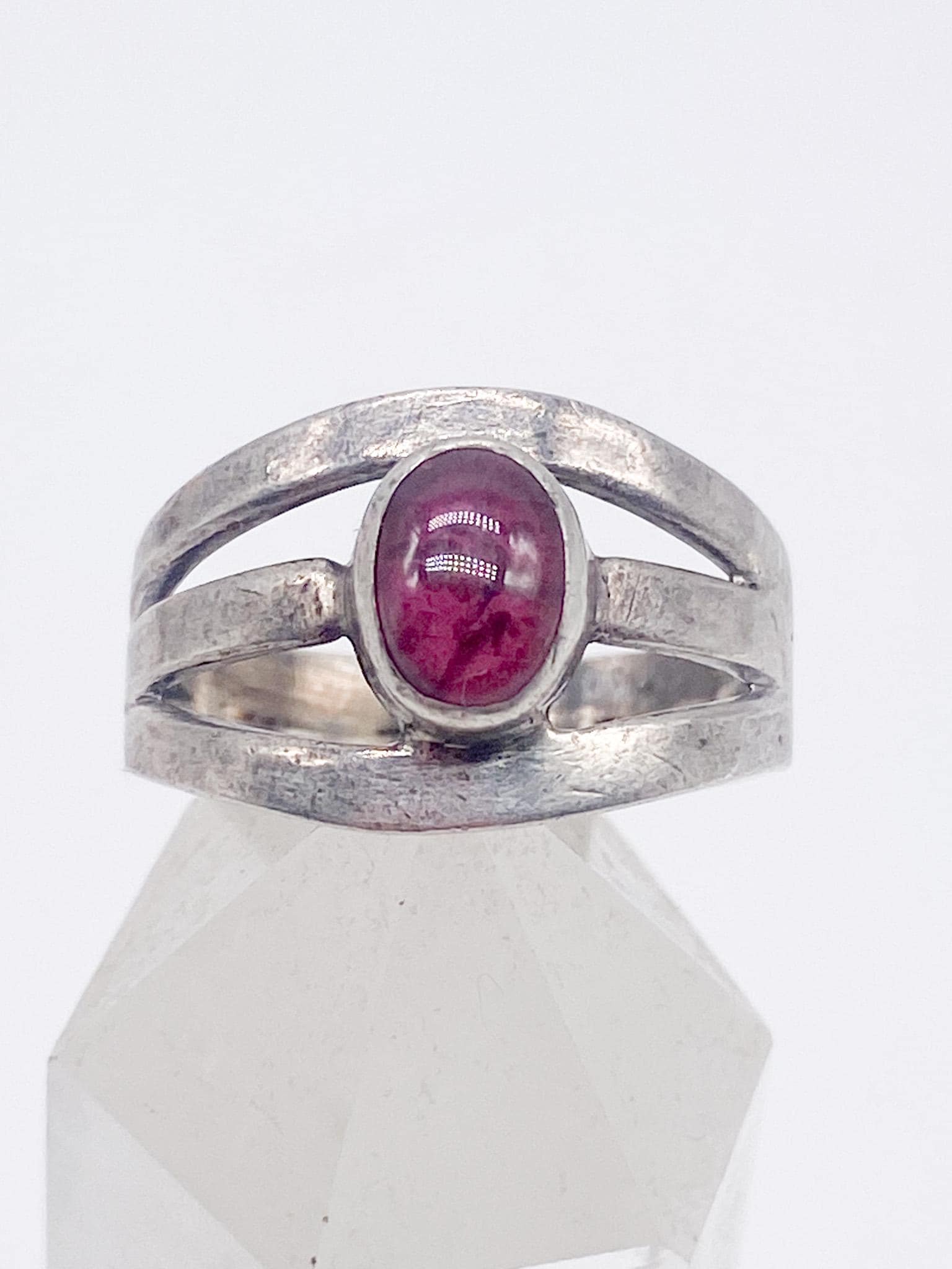 Vintage Ring Mit Pink/Violettem Turmalin Stein 925 Silber Größe 51/52 Mm von MagnetBerlin