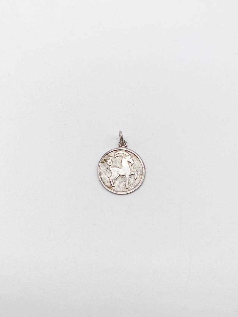 Vintage Sternzeichen Anhänger Steinbock Echtes Silber 835 Tierzeichen Glücksbringer Geschenk von MagnetBerlin