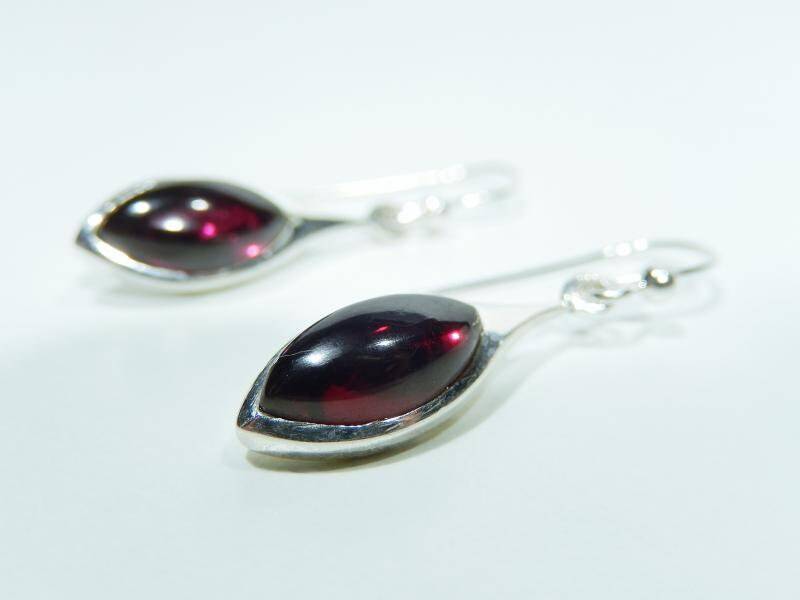 Granat 925 Sterling Silber Blattförmige Ohrringe Ohrhänger Echte Edelstein Schmuck Damen Silberohhrringe Hängeohrringe von MagnoKreativ