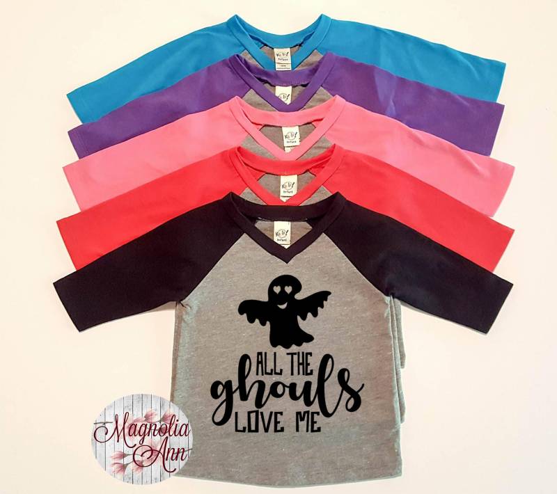 Alle Ghouls Love Me, Geist, Halloween, Säugling Baby-Baseball Raglan-T-Shirt Mit V-Ausschnitt in 5 Farben Den Größen 6 Monate-24 Monate von MagnoliaAnn