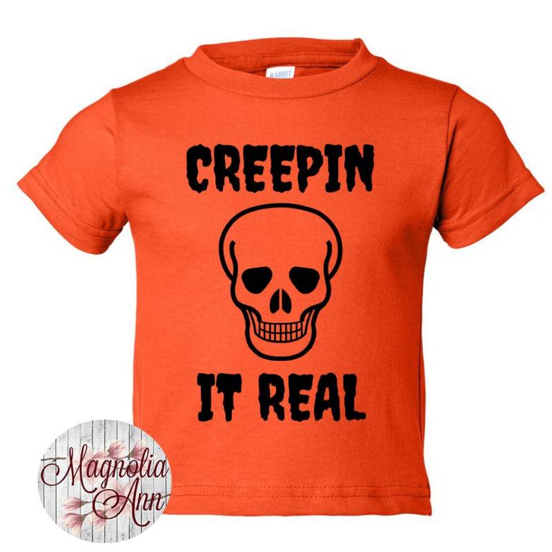 Creepin It Real, Totenkopf, Halloween, Kinder T-Shirt in 11 Verschiedenen Farben Den Grössen 2T-5/6 von MagnoliaAnn