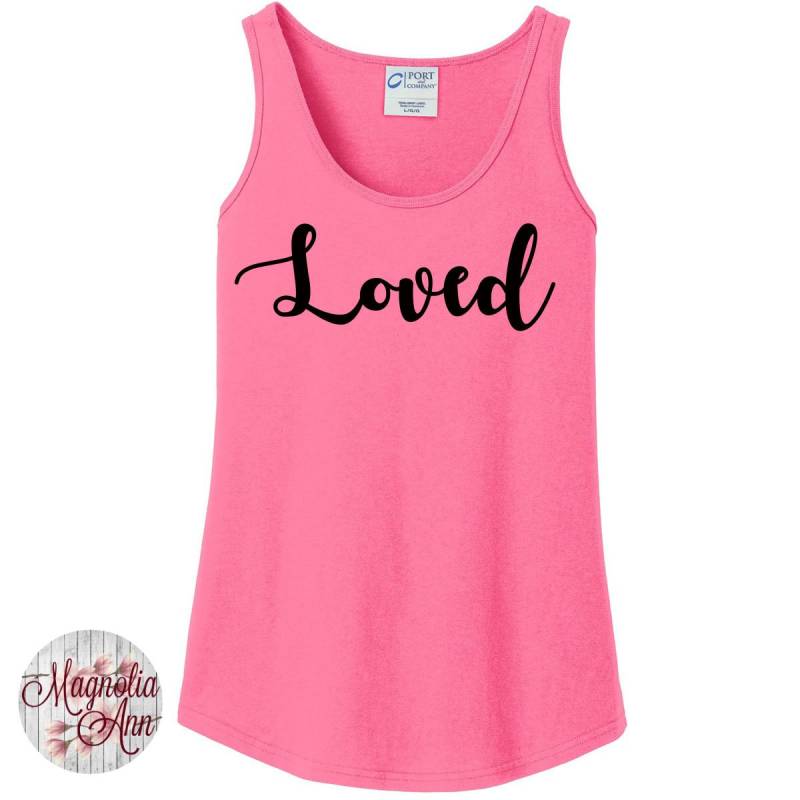 Loved Valentines Day, Frauen Tank Top in 6 Farben Den Größen S-4x, Plus Size von MagnoliaAnn