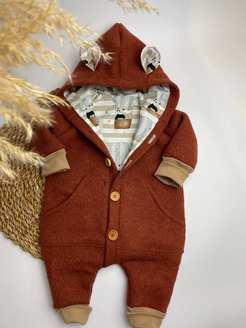 Walkoverall Baby Gr. 62 /Applikation/Rost/Panda/Holzknöpfe von MagnoliaCottonCraft