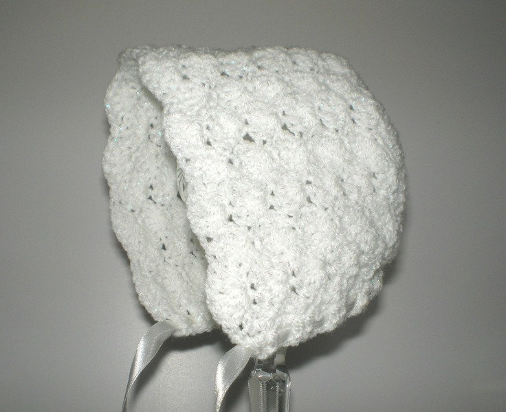 Weiße Mütze Weiße Mütze von MagnoliaDziergana