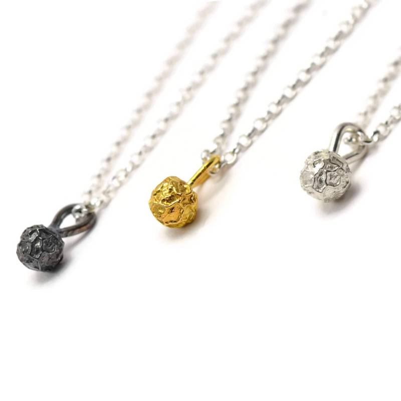 Kleiner Pfefferkorn Anhänger 925 Silber, Vermeil-Gold von MagnoliaJewellery