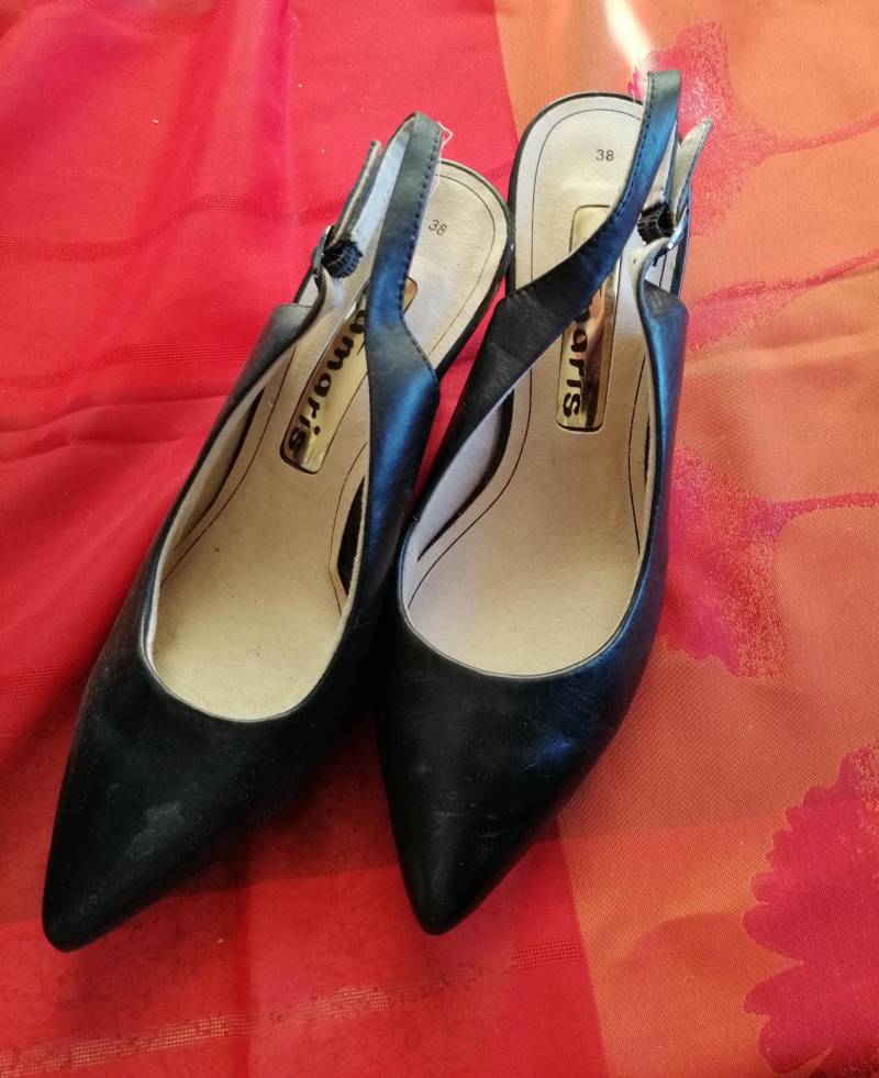 Neuer Schicker Tamaris Damen Schwarze Leder Sling Pumps Größe 38 von MagnolienVonClaudia