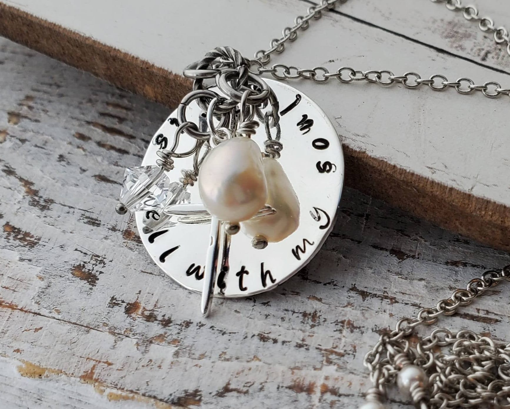 Well With My Soul Hymn Halskette Gestempelt Sterling Silber Kreuz, Perle, Kristall von MagpieMadnessJewelry