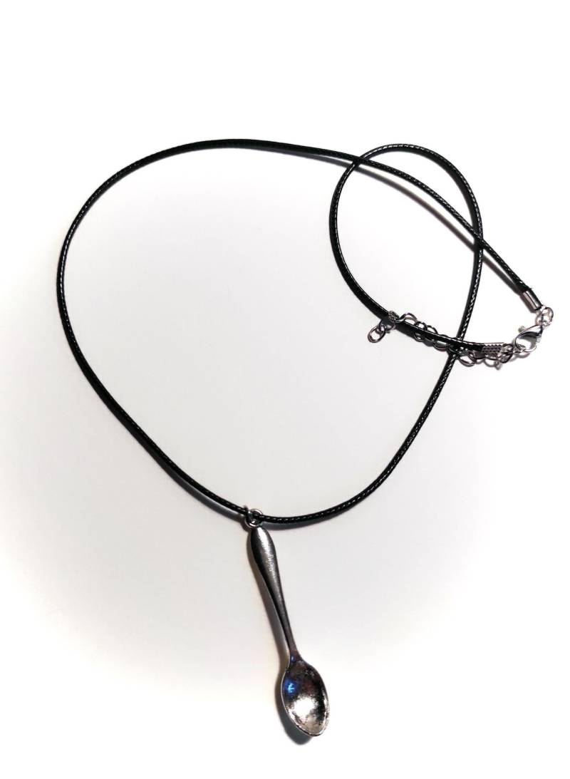 Schwarze Kette Mit Löffel Anhänger - Verstellbar von MagpieSui