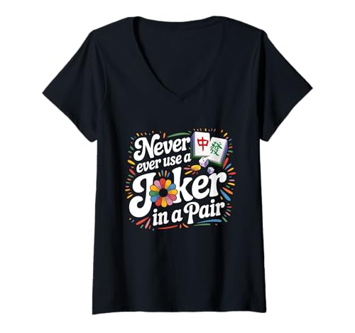 Damen Mah Jongg Fliesen Set Lover Mahjong Karten Mahjong Player T-Shirt mit V-Ausschnitt Damen Mah Jongg Fliesen Set Lover Mahjong Karten Mahjong Player T-Shirt mit V-Ausschnitt von Mah Jongg Tile Set Mahjong Cards Mahjong