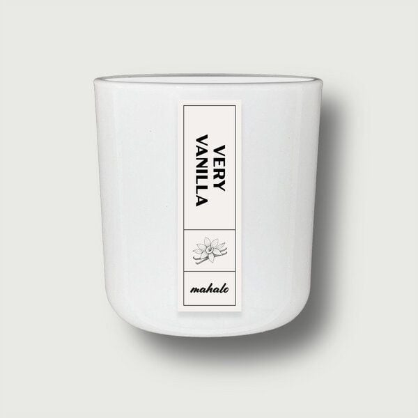 mahalo Duftkerze aus Sojawachs - VERY VANILLA - Vanille • Tonkabohne • Puderzucker von Mahalo