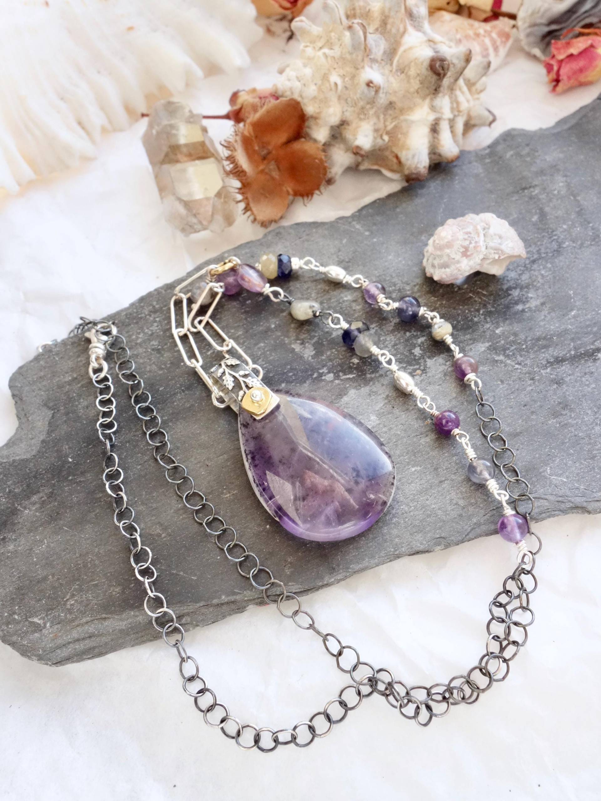Amethyst Anhänger Kette Silber | Boho Layering Oxidiertes Statement Halskette Einzigartigen Schmuck Gemischte Metall von MahamudraDesign