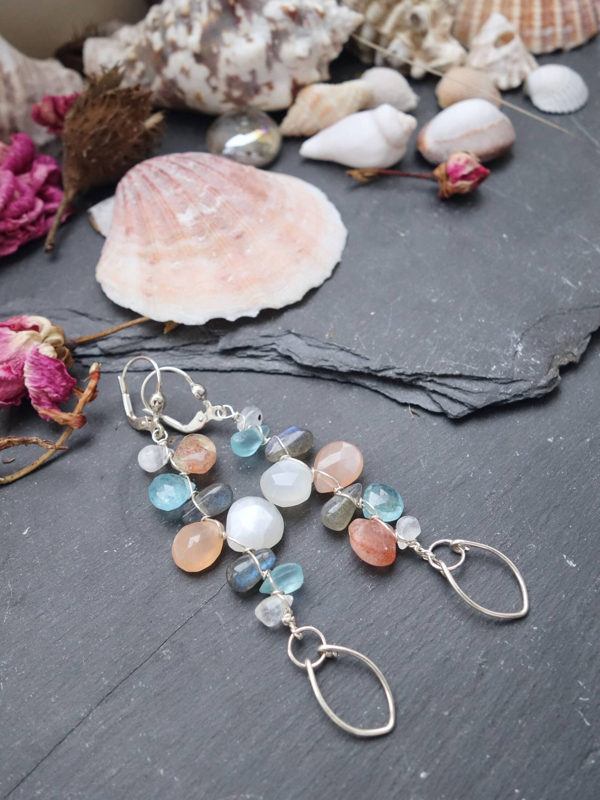 Boho Chic Edelstein Ohrringe Silber Handgefertigt | Lange Statement in Pastell Multi Stein Handwerker Einzigartigen Schmuck Boho Chic Edelstein Ohrringe Silber Handgefertigt | Lange Statement in Pastell Multi Stein Handwerker Einzigartigen Schmuck von MahamudraDesign
