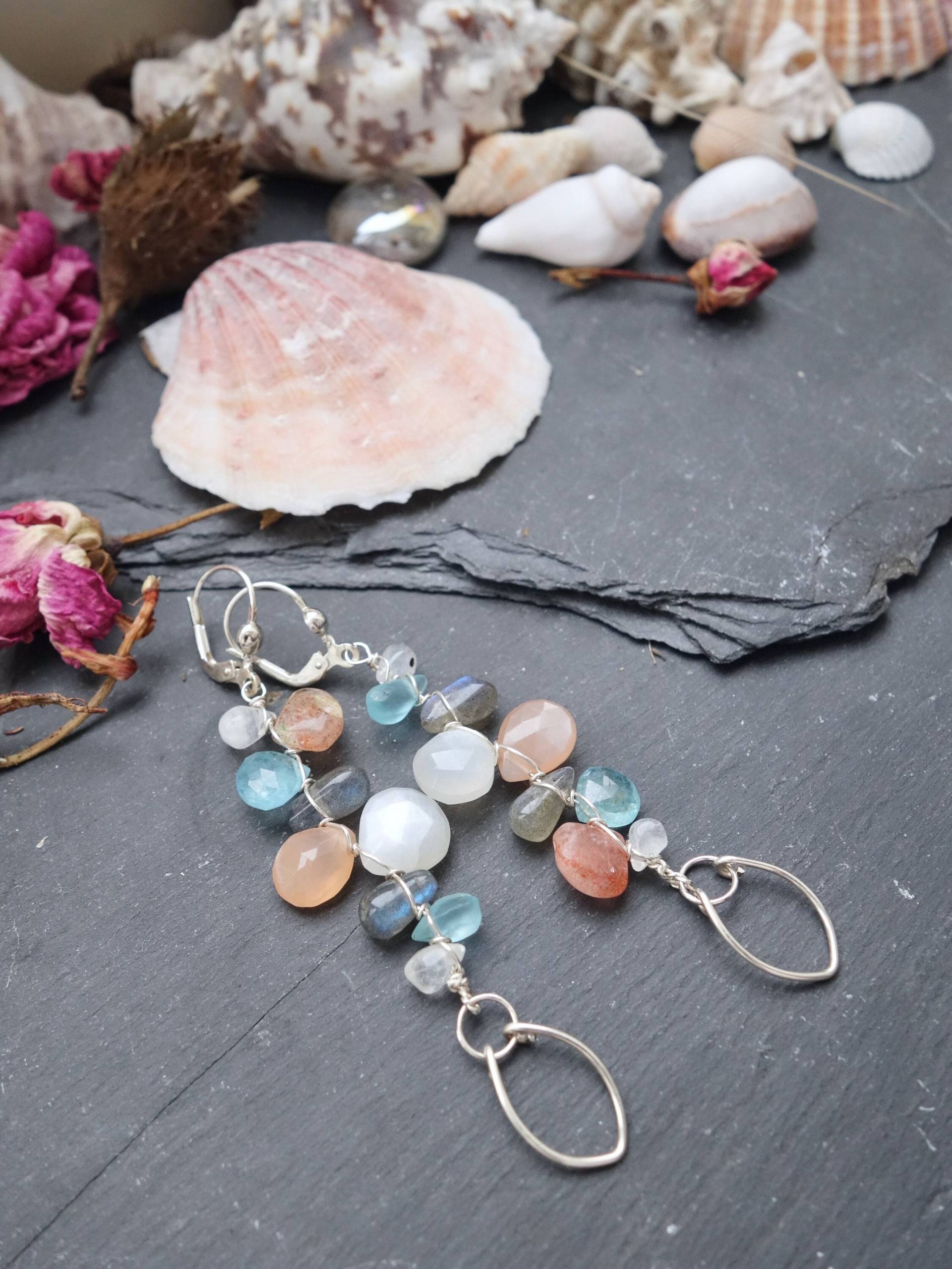 Boho Chic Edelstein Ohrringe Silber Handgefertigt | Lange Statement in Pastell Multi Stein Handwerker Einzigartigen Schmuck Boho Chic Edelstein Ohrringe Silber Handgefertigt | Lange Statement in Pastell Multi Stein Handwerker Einzigartigen Schmuck von MahamudraDesign