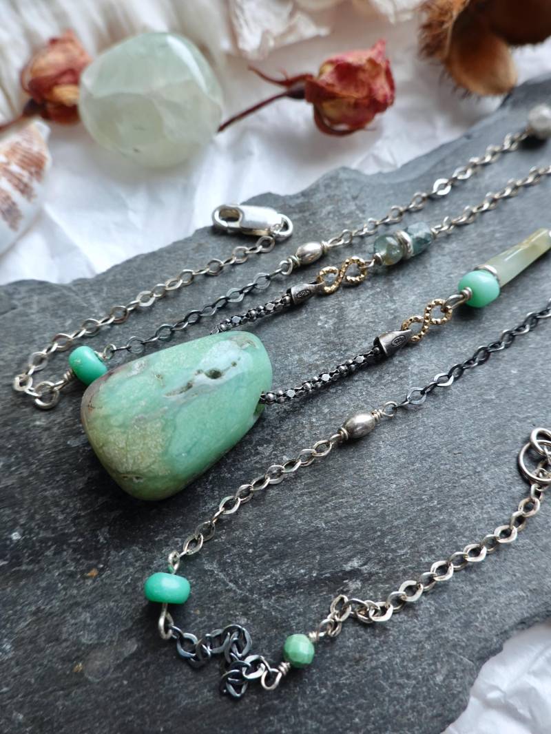 Chrysopras Anhänger Halskette Oxidiertes Silber | Rustikale Steinanhänger Kette Boho Layering Grün Ooak Gemischte von MahamudraDesign