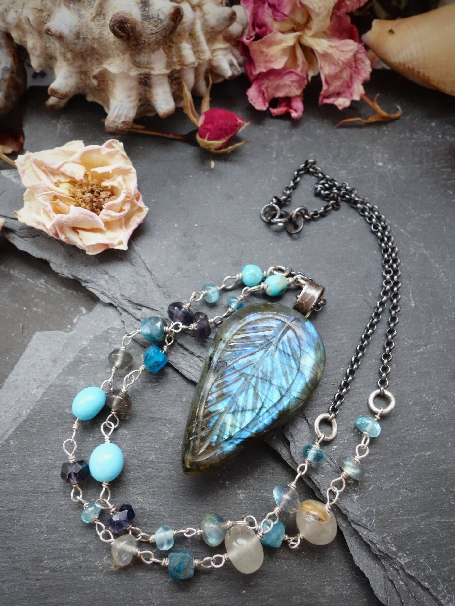 Groß Geschnitzter Labradorit Anhänger Halskette | Boho Layering Oxidiertes Silber Ooak Statement Kette Einzigartiger Schmuck Groß Geschnitzter Labradorit Anhänger Halskette | Boho Layering Oxidiertes Silber Ooak Statement Kette Einzigartiger Schmuck von MahamudraDesign