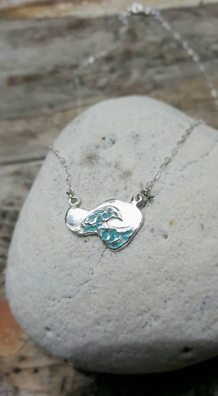 Maui Island Nalu Halskette Sterling Silber Maui Island Nalu Halskette Sterling Silber von MahinaSpirit
