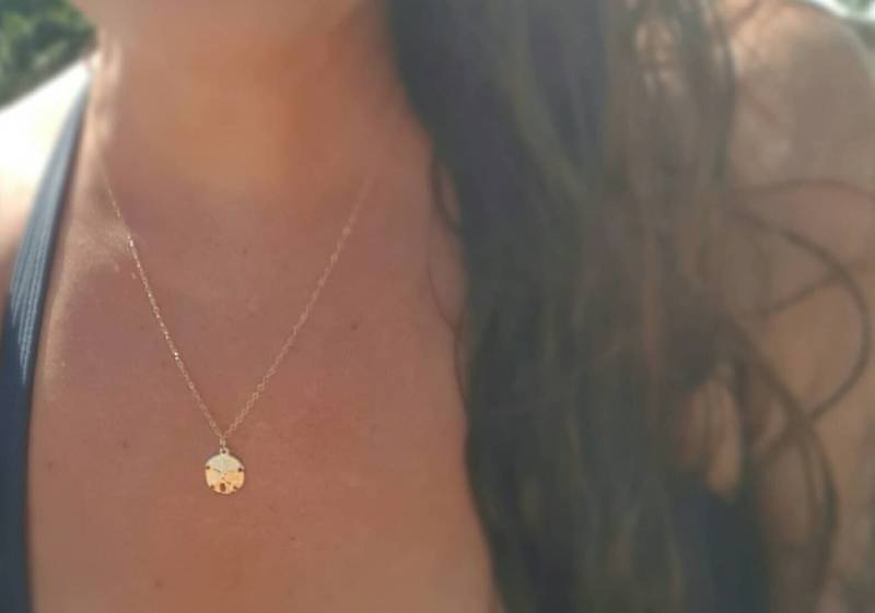 strand-Halskette, 14 Karat Gold Gefüllter Sanddollar strand-Halskette, 14 Karat Gold Gefüllter Sanddollar von MahinaSpirit