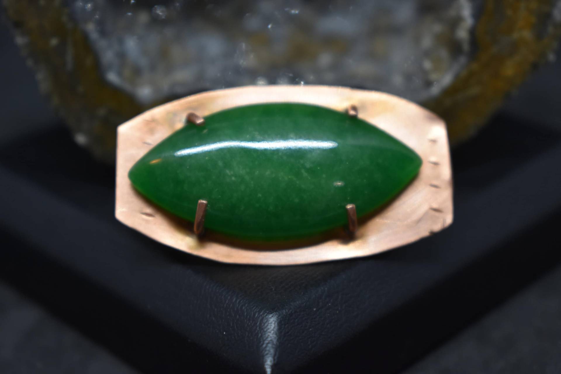 Grüne Adventurine Und Kupfer Krawattennadel Grüne Adventurine Und Kupfer Krawattennadel von MaidenMetalShop