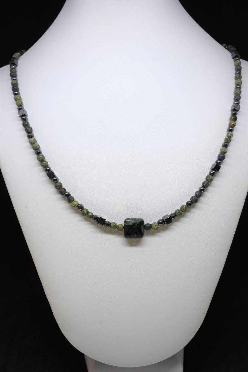 Herren Stil, Hemalyke Und Serpentin Halskette von MaidenMetalShop