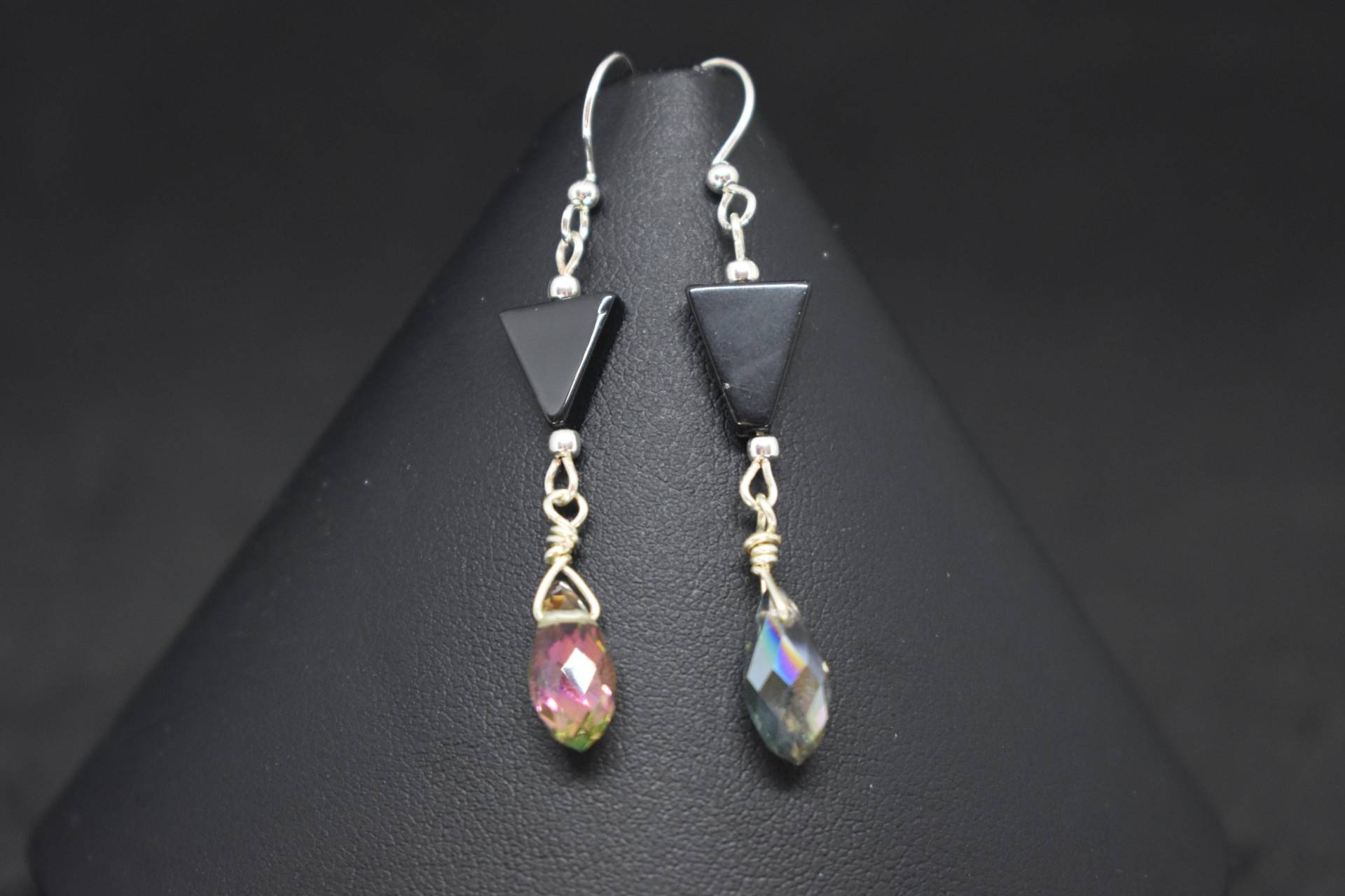 Obsidian Und Quarz Kristall Ohrringe Obsidian Und Quarz Kristall Ohrringe von MaidenMetalShop