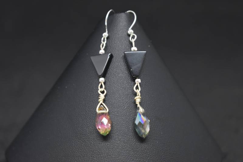 Obsidian Und Quarz Kristall Ohrringe Obsidian Und Quarz Kristall Ohrringe von MaidenMetalShop