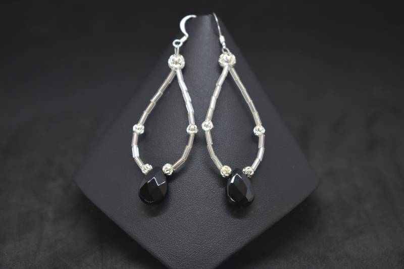 Schwarze Onyx Und Silber Baumseider Ohrringe Schwarze Onyx Und Silber Baumseider Ohrringe von MaidenMetalShop